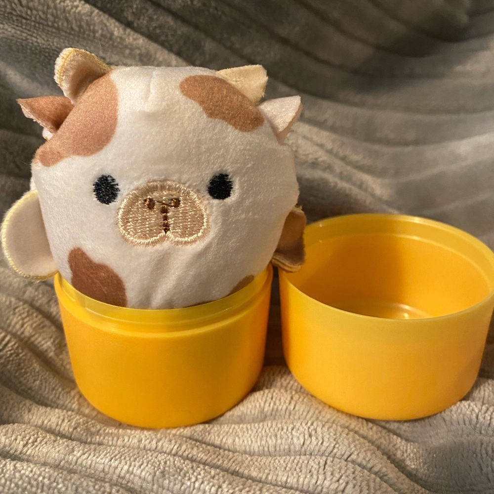 Squishmallows Brown Spotted Sea Cow Mystery Capsule Micromallow